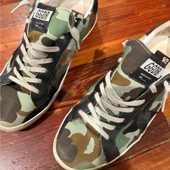 Golden Goose Camouflage Sneakers with Black Trim - Picture 3 of 5